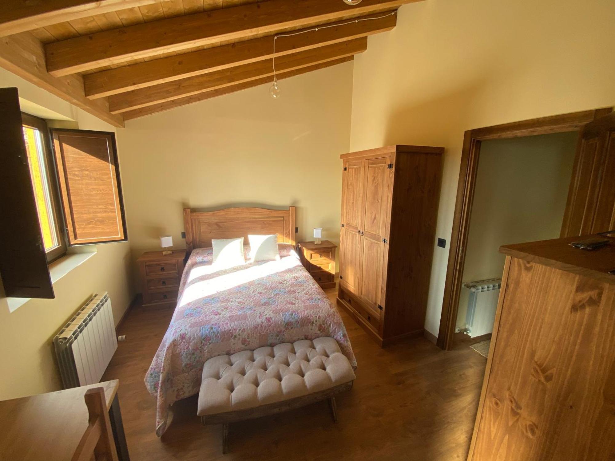 Casa Rural Los Valles Valdenebro de los Valles 외부 사진