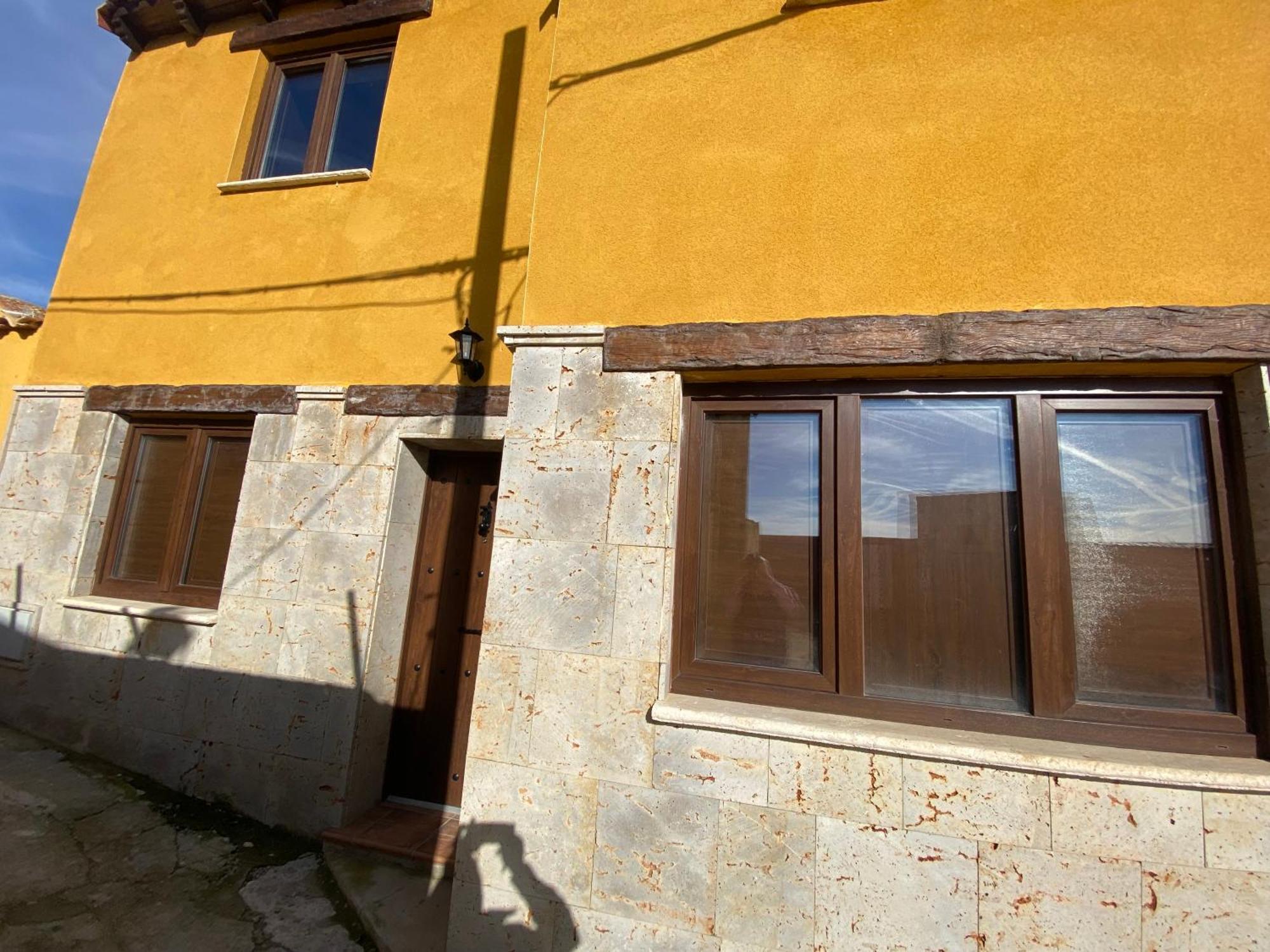 Casa Rural Los Valles Valdenebro de los Valles 외부 사진